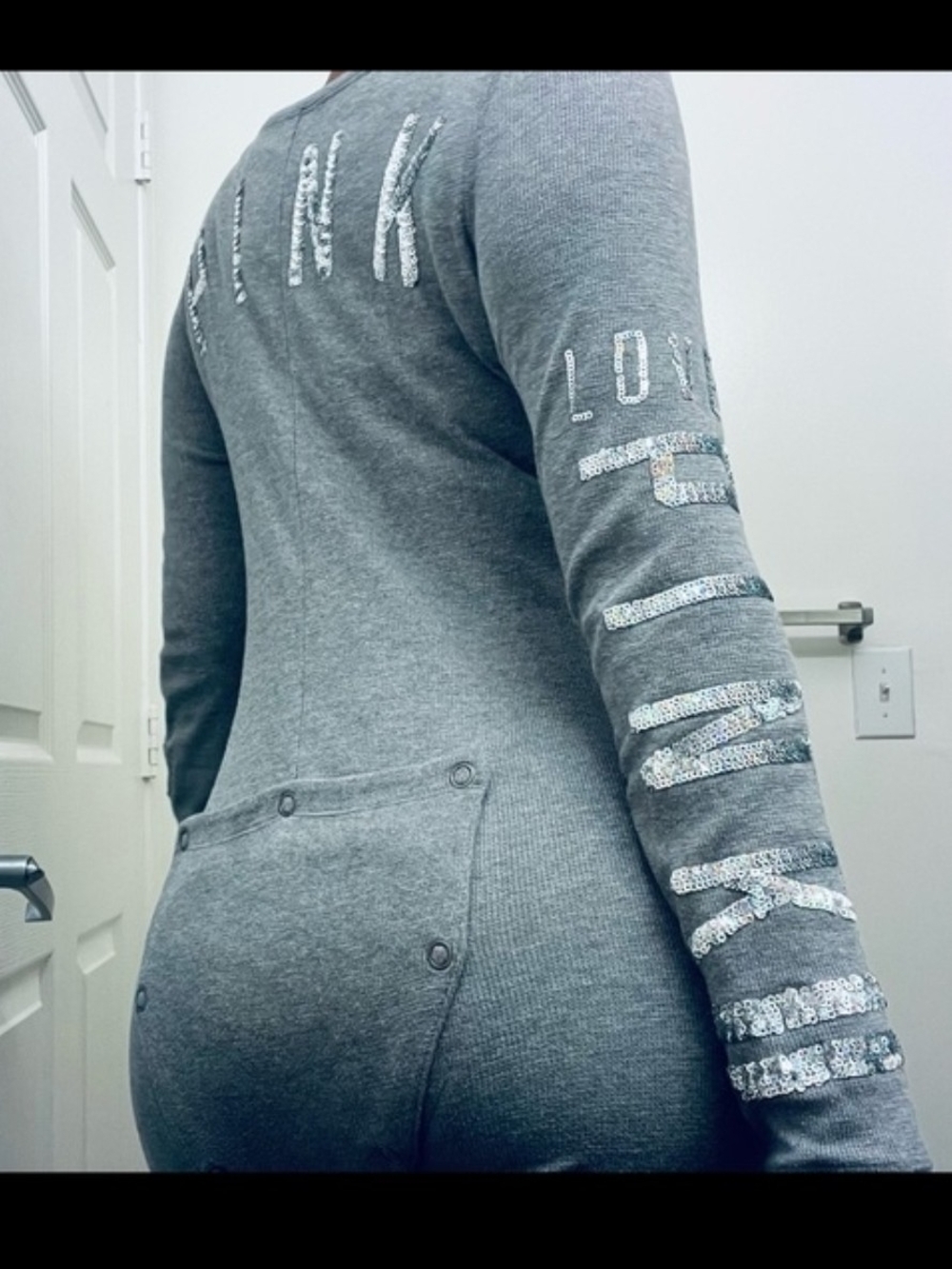 PINK Victoria's Secret Gray Sequin Logo Henley Bodysuit Pajama - Picture 2 of 3